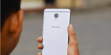 Новый смартфон Meizu получит флагманскую камеру и мощный чипсет