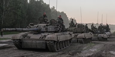 Зеленський має звернутися до країн, готових ввести війська в Україну, — офіцер ЗСУ (відео)