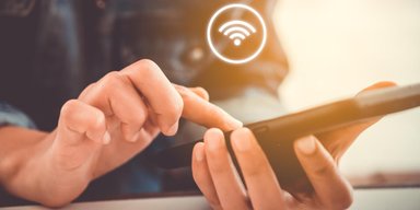Додаток для підключення до Wi-Fi допоможе з'ясувати, зраджує партнер чи ні: як саме