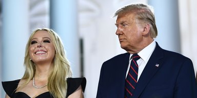 Станет дедушкой в 11-й раз: дочь Дональда Трампа беременна первенцем (фото)