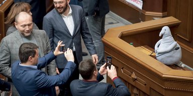 Мы ждем. Чего мы хотим от ближайшего будущего и ради чего готовы немного подождать