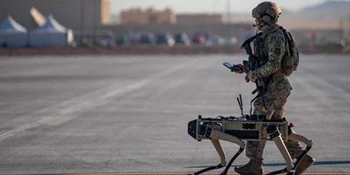 Китай и США боятся воевать друг с другом: у каждой страны есть опасный военный ИИ