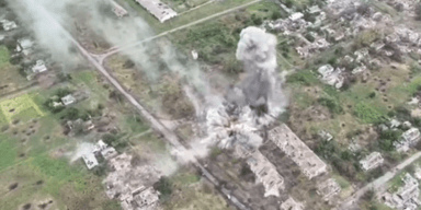 ВСУ нанесли авиаудар двумя бомбами JDAM по оккупантам (видео)