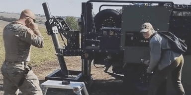 Украинские военные осваивают американский мобильный миномет Scorpion (видео)