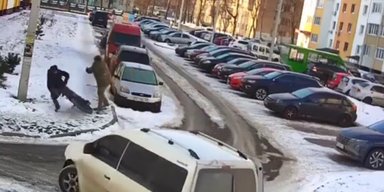 Буде розслідування: у Харківському ТЦК пояснили, чому військкоми скинули чоловіка з велосипеда