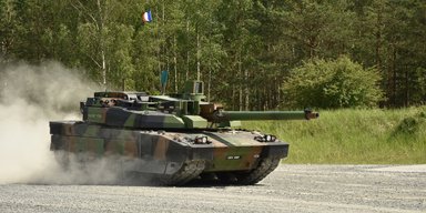 Французский танк Leclerc: супероружие или пустая игрушка