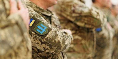 Призыв в ВСУ с 18 лет: от Зеленского требуют показать приверженность Западу, – СМИ