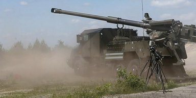 Польша отказывается от колесных САУ с учетом анализа войны в Украине: в чем причина