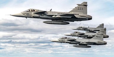 Українські пілоти пройшли підготовку на шведських винищувачах Gripen, — міністр оборони