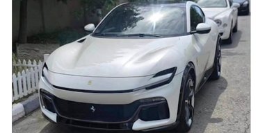Цена $500 000 и V12 на 725 сил: в Украину начали завозить первые кроссоверы Ferrari (фото)
