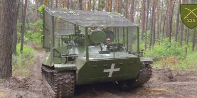 Четверо бойцов ВСУ отбили вражеский штурм, захватили МТ-ЛБ россиян и вывезли на нем своих раненых