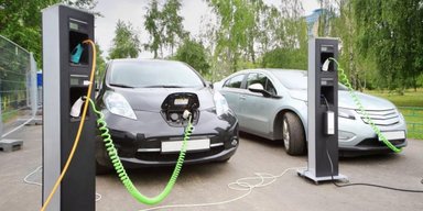 Занадто дороге задоволення. Не чекайте електрокарів в українському каршерингу