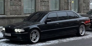 В Украине выставили на продажу уникальный BMW с джакузи (фото)