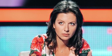 "Вона знає": Симоньян розкритикувала "Міс Всесвіт Україна" та звинуватила ЗСУ у "вбивстві дітей"