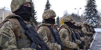 "Пираты Херсонского моря": бойцы ССО подкрались к оккупантам по дну реки (видео)