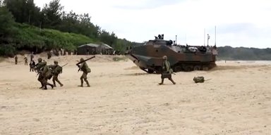 Японія провела навчання, що імітують зіткнення з Китаєм, — Reuters (відео)