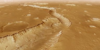 Полет над поверхностью Марса: Mars Express показал место посадки первого в истории зонда (видео)
