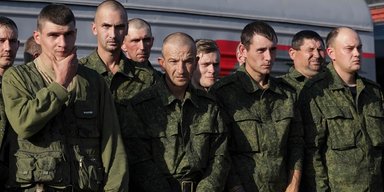 В Госдуме признали, что законы об ужесточении призыва написаны "под большую войну" (видео)