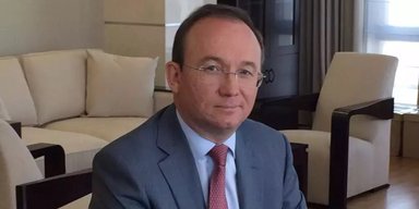 Не из-за взрывов на НПЗ: росСМИ назвали причину смерти вице-президента "Лукойла" (фото)