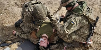 "Я ще існую": чому солдати ЗСУ хочуть повернутися на фронт після поранень, — WP
