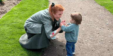 Принцесса Евгения показала подросшего сына Эрнеста (фото)