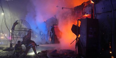 Обстрелы Запорожья и Одессы: в городах повреждены дома, есть жертвы и раненые (фото)