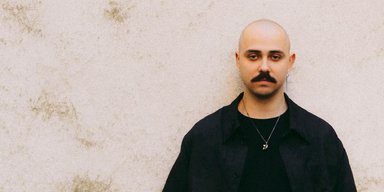 Рэпер OTOY заявил, что готов сбрить усы, если ему заплатят