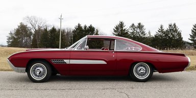 Старий 60-річний Ford виставили на продаж за ціною нового суперкара Ferrari (фото)