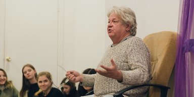 Дал пощечину и назвал проституткой: студентка Льва Сомова рассказала об унижении от преподавателя