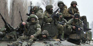 До 30 штурмов ежедневно: РФ пытается прорваться к границе Днепропетровской области, — Волошин (видео, карта)