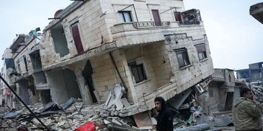 Наслідки турецького лиха: у Малатьї одночасно знесли вибухівкою 9 багатоповерхівок (відео)