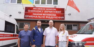 Более 55 тысяч спасенных жизней: фонд "Надежда" и Валерий Дубиль с первых дней войны поддерживают больницу Мечникова