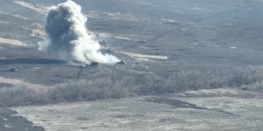 Последний не убежал: украинские танкисты разбили штурмовую колонну россиян (видео)