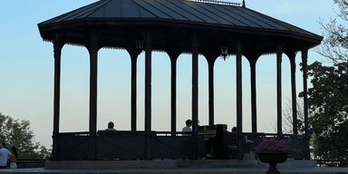 Новая волна африканского воздуха: синоптики рассказали, когда Украину накроет жара до +43
