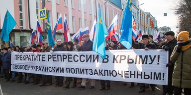 Точка невозврата. Как аннексия Крыма и убийство Немцова показали, кто человек, а кто часть стада