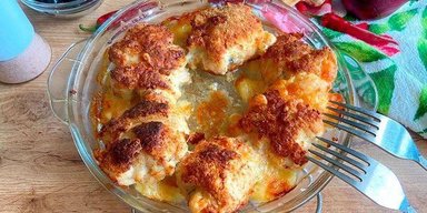 Просто, але вишукано: рецепт курки "Два сири"