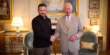 Третий раз за год: Зеленский встретился с королем Британии Чарльзом III (фото)