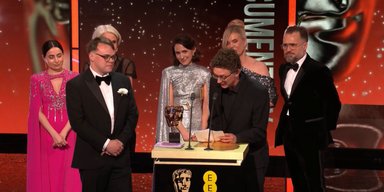 Люди возмущены: на церемонии вручения BAFTA награду получил фильм о военной пропаганде в РФ