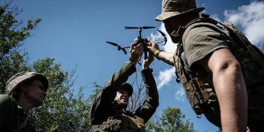 Перетворив на бронемотлох: військові показали битву "Пегаса" з технікою ЗС РФ (відео)