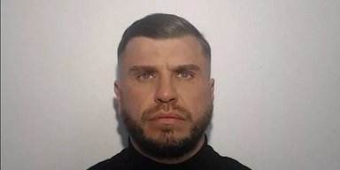 Настоящий бунт: мужчины устроили драку во время поминок в британском пабе (фото)