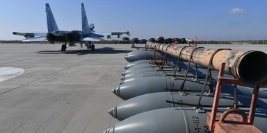 Касетні боєприпаси — двосічний меч та як позбавитись загроз від авіабомб РФ, — Давид Шарп (відео)