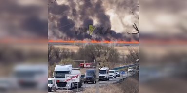 Сильные пожары под Одессой: огонь охватил несколько районов области (видео)