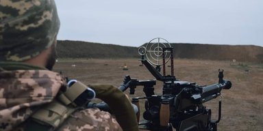 Ефективна робота дронів і комплексів РЕБ: ЗС РФ зазнають втрат у районі Кринок, — ISW (карти)