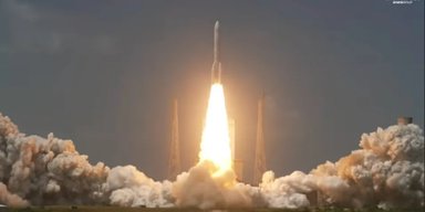 Уперше в космос полетіла найпотужніша ракета Європи: на борту конкуренти Starlink (відео)