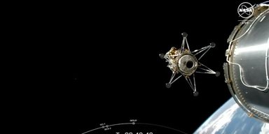 Кадри з космосу: американський модуль полетів на Місяць за допомогою ракети SpaceX (відео)