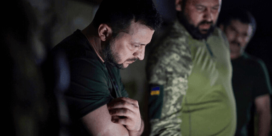 "Символ": британский журналист рассказал, как Зеленский изменился за время войны с РФ (фото)