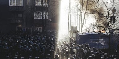 Межмайданье. Как из мирной революции-2004 выросла война-2014