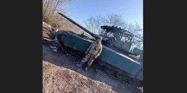 В Украине впервые появился комплекс защиты "Арена-М" на российских танках Т-72Б3М