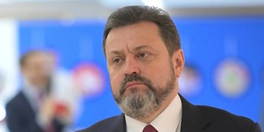 Обвиняемый в госизмене Андрей Деркач стал Героем России