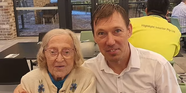 48-летний мужчина "по уши влюбился" в 104-летнюю вдову: суд не поверил в их роман
